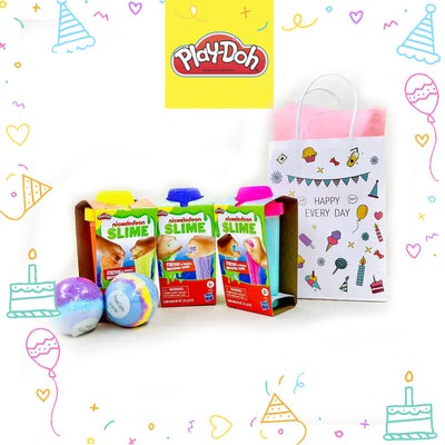 Stretch & Relax Goodie Bag for Boys and Girls Aged 3 Years Plus, Play-Doh Stretchy & Sandy Waterfall Slime, and Bath Bomb